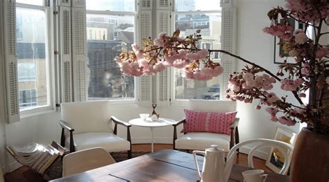 10 Amazing Pink Living Room Interior Design Ideas
