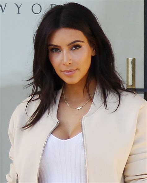Pictures Of Kim Kardashians New Hair Style Popsugar Beauty Australia