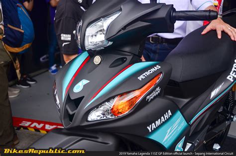 It is even more odd since yamaha lagenda 115zr is displaced at 113.7cc whereby honda wave 110rs is just at 109.1cc. 2019-yamaha-lagenda-115zr-gp-edition-launch-price-malaysia ...