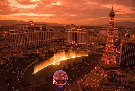 Las Vegas Wallpapers Download Wallpaper In Hd Here