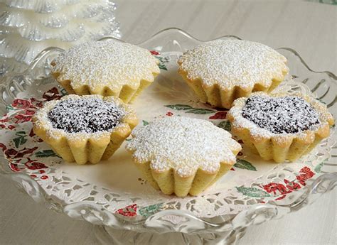 Oct 29, 2020 · pizzicati italian pinch cookies, a delicious crunchy cookie recipe. Bocconotti Calabresi - Italian Christmas Cookies » Adri ...