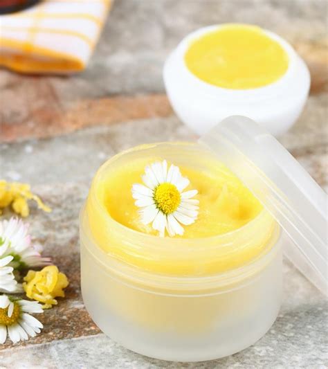 Just rub some onto the tips of your hair, and then shampoo plus, who needs chapstick when you've got coconut oil on hand? DIY Coconut Oil Lip Balm - Our top 10