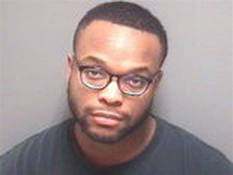 alabama jailer arrested for alleged sexual contact with inmate