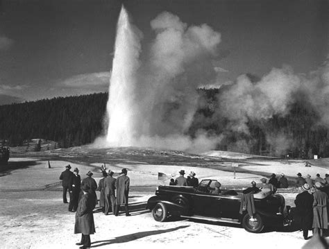 47 96 1817 fdr views old faithful at yellowstone national … flickr