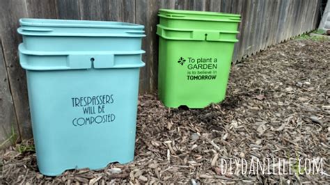 How To Turn Cat Litter Buckets Into Beautiful Planters Diy Danielle