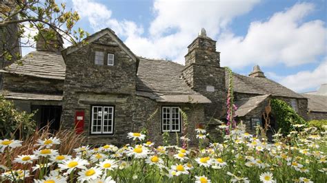 Tintagel Old Post Office Garden Cornwall National Trust