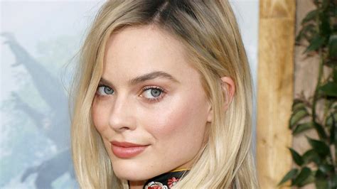 The Surprising Thing Margot Robbie Hates Doing
