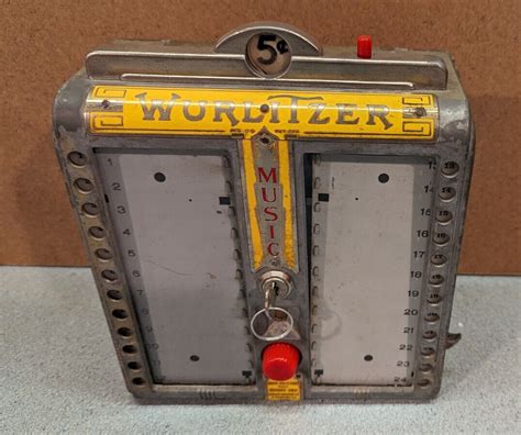Vintage 1940 Wurlitzer Jukebox Model 100 24 Selection Wallbox With Key