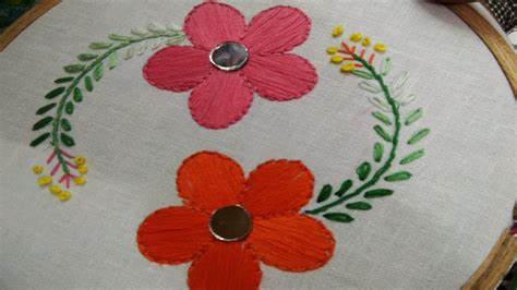 Make Simple And Beautiful Flower Hand Embroidery Designs Youtube