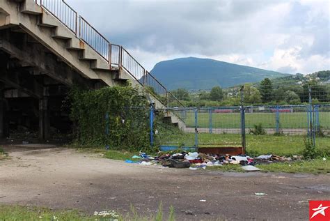 Tužne slike iz Bugojna: Iskra se gasi, stadion u očajnom ...