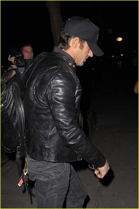 Photo Justin Theroux Steps Out After Brangelina Split 10 Photo 3768456 Just Jared