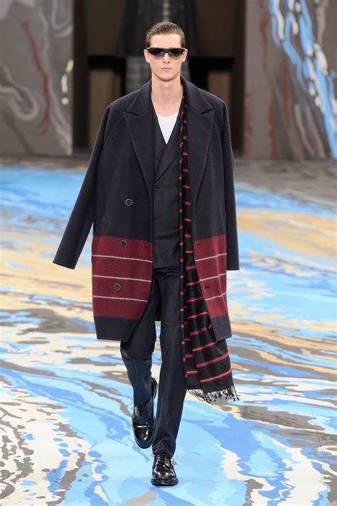 Louis Vuitton Men Fallwinter 2014 Paris Fashion Week The Fashionisto