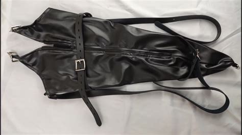 Unisex Pu Leather Arm Binder Bondage Harness Glove Sleeves Lockable