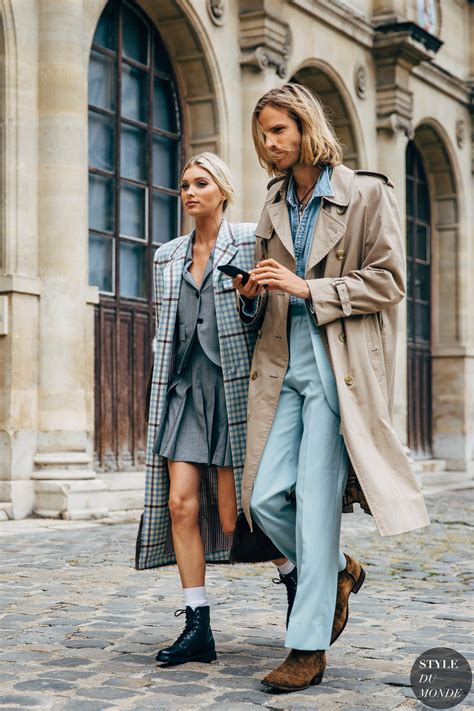 Oct 01, 2020 · hottest pictures of elsa hosk. Paris SS 2020 Street Style: Elsa Hosk and Tom Daly - STYLE ...