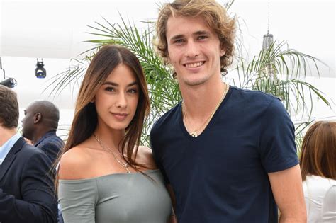 Alexander zverev with girlfriend brenda patea as they take a selfie attending the crown img tennis party on january 19, 2020 in melbourne, australia. Alexander Zverev + Brenda Patea: Das Baby ist da! | GALA.de