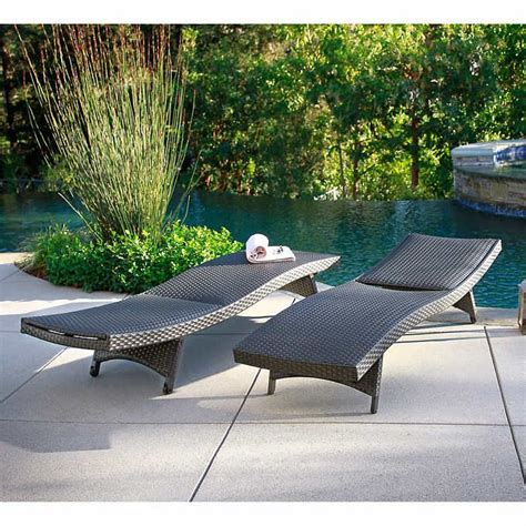 It just reflects the natural body lines. Costco Patio Furniture Lounge Chairs - Lesgazouillis