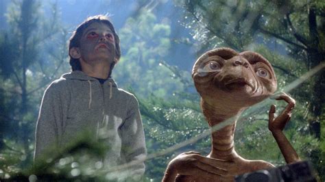 Et The Extra Terrestrial At 40 Spielbergs Charming Sci Fi Classic