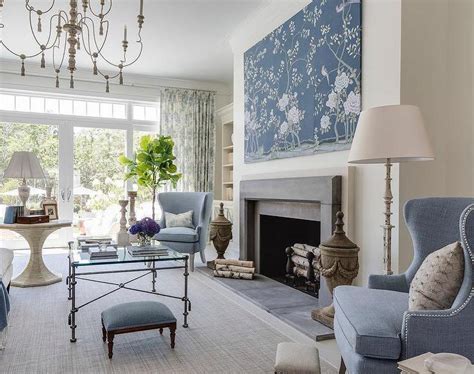 22 Elegant Traditional Living Room Ideas