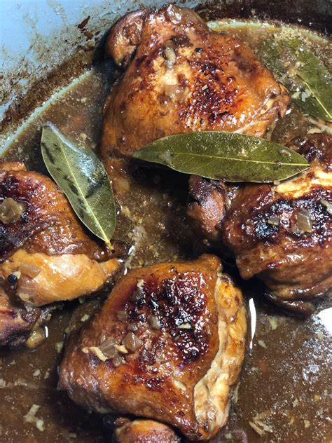 When the spaniards arrived, they saw how the filipinos used vinegar to marinate their chicken, pork, and fish. My Mom's Filipino Chicken Adobo Recipe - BloodFeast