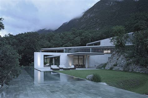 The Geometric Grace Of Tadao Andos House In Monterrey Mexico Ignant