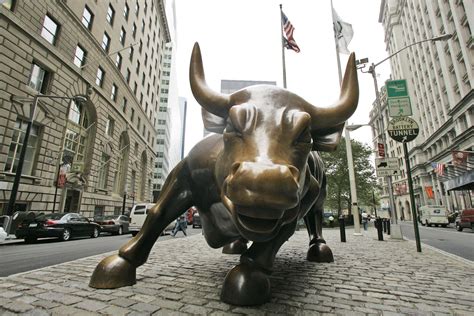 Wall Streets ‘charging Bull Has Been Defaced Again This Time By A