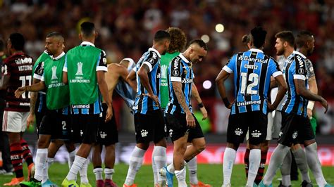 Dorival júnior is likely to name a similar side to the one that beat vasco. Grêmio x São Paulo: siga AO VIVO o Campeonato Brasileiro | Goal.com