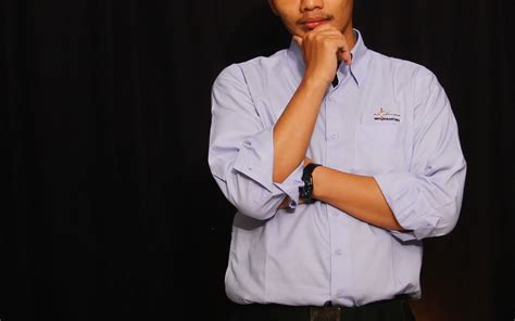 Bina Nusantara Uniform Fikri Rasyid