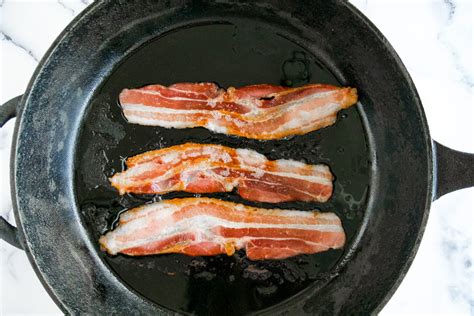 How To Cook Bacon A Step By Step Guide Crave The Good