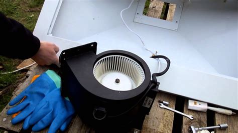Puedes comprar campanas extractoras teka extraíbles, de pared, de techo, integrables he incluso para islas, tenemos todos los modelos a tu disposición para que tengas la cocina de tus sueños. Reparar campana extractora cocina - YouTube