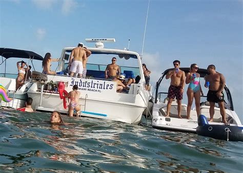 Five Big Miami Boat Rentals Myths Debunked Boatme Blog