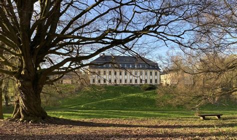 Startseite Schloss Leubnitz