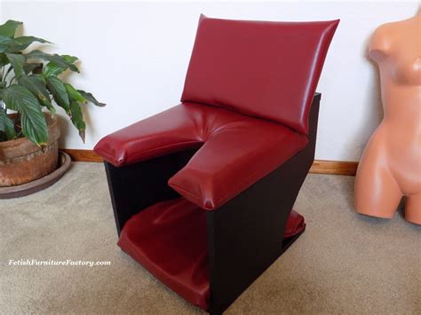 Mature Queening Chair For Oral Sex Face Sitting Chair For Female Domination Dungeon Sex Chair