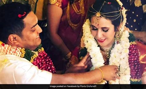 Indian Techies Cute Desi Wedding With His Italian Girlfriend