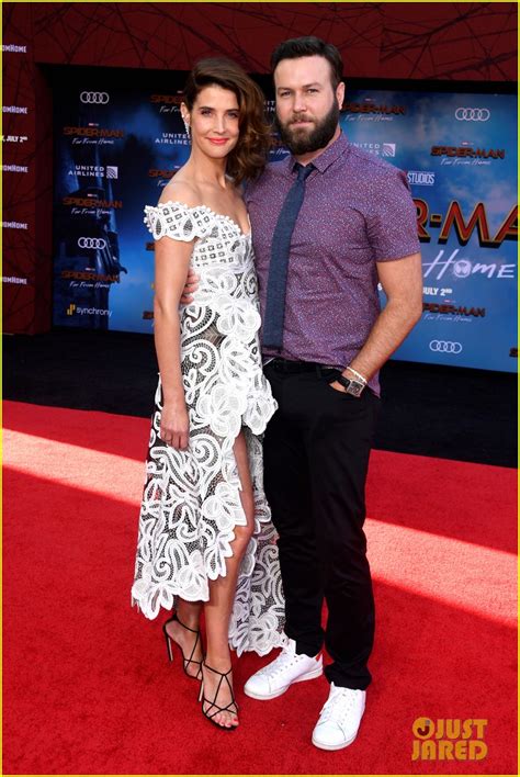 Tom holland and zendaya being a married couple for 4 minutes and 12 seconds. Tom Holland & Zendaya Premiere 'Spider-Man: Far From Home' in Hollywood! | Photo 1244793 - Photo ...