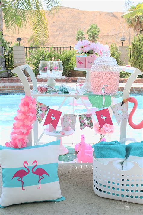 Easy Flamingo Party Ideas To Celebrate The End Of Summer Michelles Party Plan It