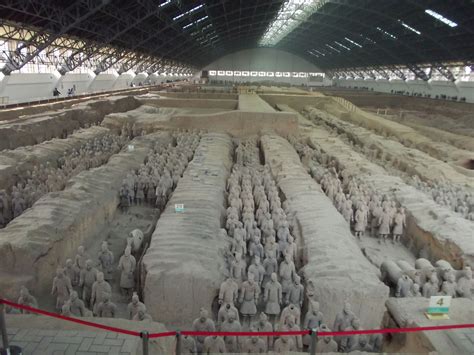 Terracotta Warriors - Pit 1 | Terracotta warriors, Terracotta army, Outdoor
