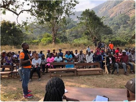 Marburg virus was first recognized in 1967, when outbreaks of hemorrhagic fever occurred simultaneously in laboratories in marburg and frankfurt, germany and in belgrade. Researchers detect Marburg virus in Sierra Leone | Sierra Leone News