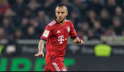 Bayern munich's rafinha is nearing full fitness after suffered a partial tear of the ligaments in his left ankle. Bayern Munich defender Rafinha to join Flamengo - Punch ...