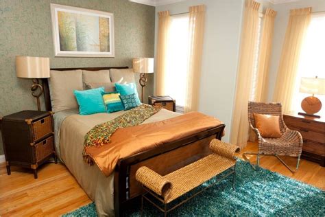 Rest easy knowing that all the comforts of home are available to you at our dc hotel, including an iron and getaway to washington dc and make the most out of your vacation with our stay more save. Washington, D.C. Row House - Contemporary - Bedroom - DC ...