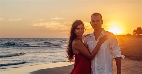 The most infuriating thing with these apps is weeding out the people who want to genuinely find someone. Hinge app : The best dating app which is worth trying ...