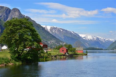 SØrfjorden In Hardanger