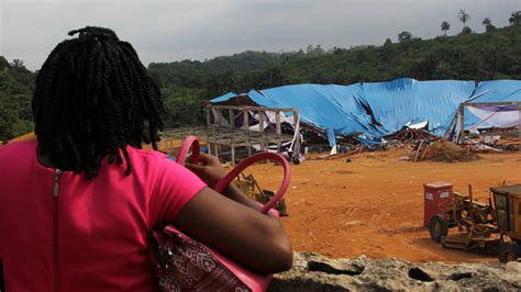 ‘dying All Around Us As Nigerian Church Collapse Kills 160 The New