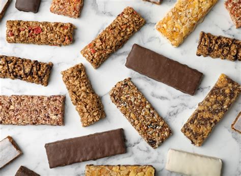 15 Best Healthy Protein Bars For 2023 According To Dietitians