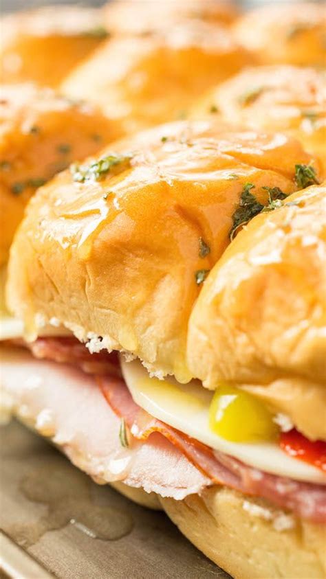Abbigliamento militare, forniture e accessori militari e outdoor. Hawaiian Roll Italian Sliders Recipe | Recipe | Slider ...