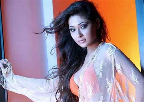 Ex Bigg Boss Contestant To Become The First Indian Television Actress