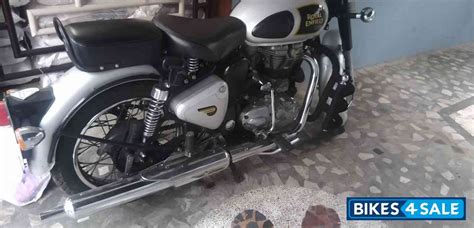 The bullet is considered to be a very basic cruiser with a top speed of 100 kmph, which is more for the feel of its sound and looks rather than being a rider's choice. Used 2016 model Royal Enfield Classic 350 for sale in ...