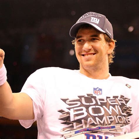 Eli Manning How Eli Proved Hes Better Than Peyton In Super Bowl 2012