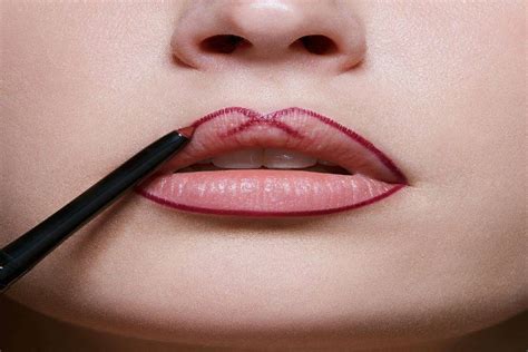 What Is Lip Liner How To Wear It To Look Good