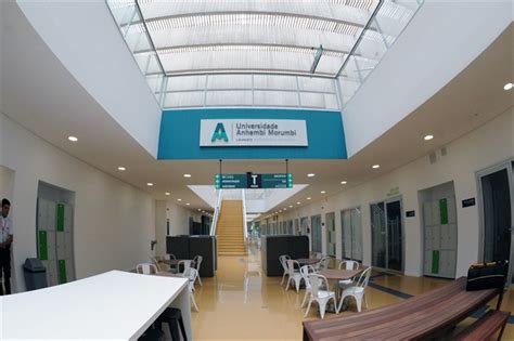 Em 1992, a universidade anhembi morumbi abriu seu primeiro curso na rea de sade: Faculdade de Medicina também investirá no SUS em ...