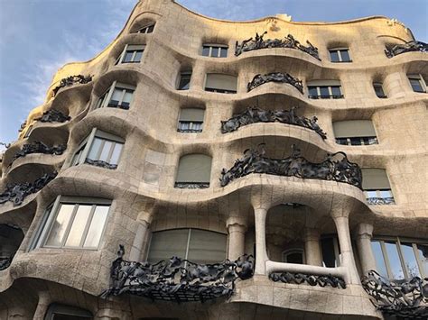 Casa Milà Barcelone 2020 Ce Quil Faut Savoir Pour Votre Visite
